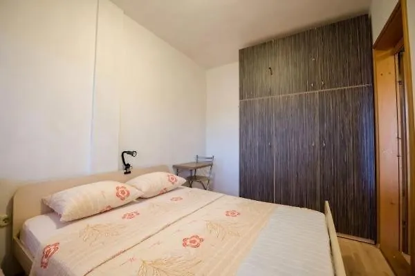 Ferienwohnung In Luka Mit Meerblick, Terrasse, Klimaanlage, W-Lan 4659-1 Apartment