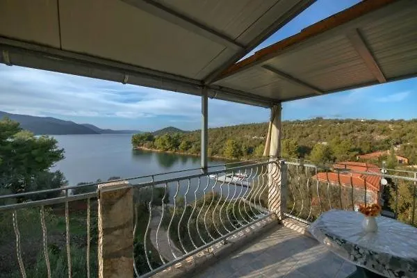Ferienwohnung In Luka Mit Meerblick, Terrasse, Klimaanlage, W-Lan 4659-1 0*, Luka (Dugi Otok)